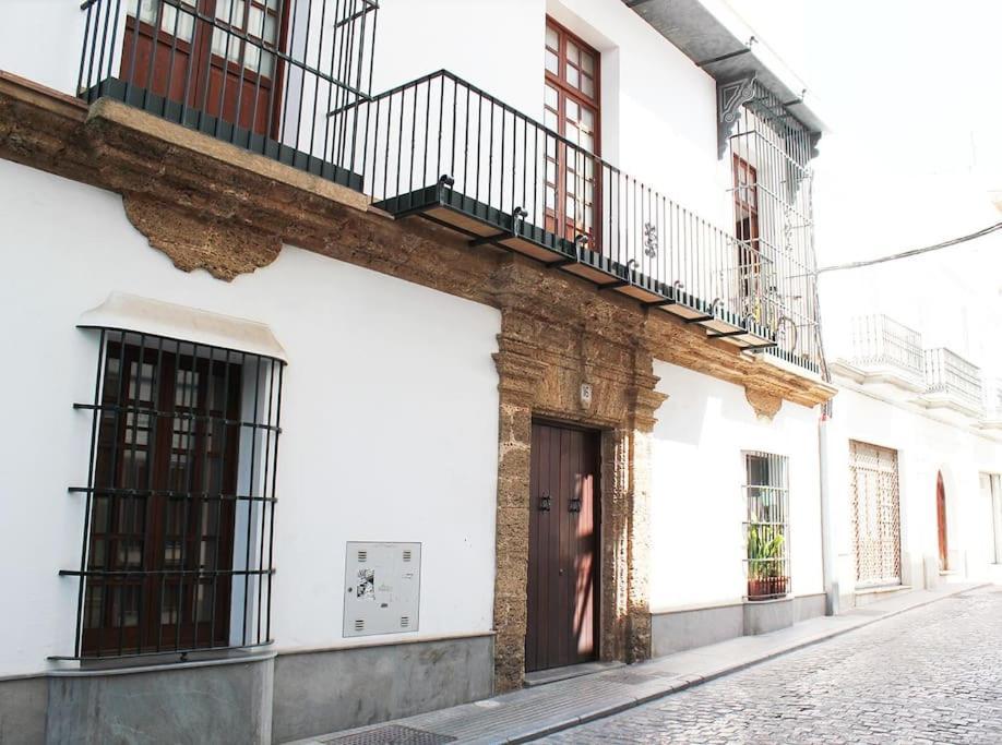 Fancy Apartment In A Historic House, Chiclana City Center By C. Dreams Chiclana de la Frontera Exterior foto